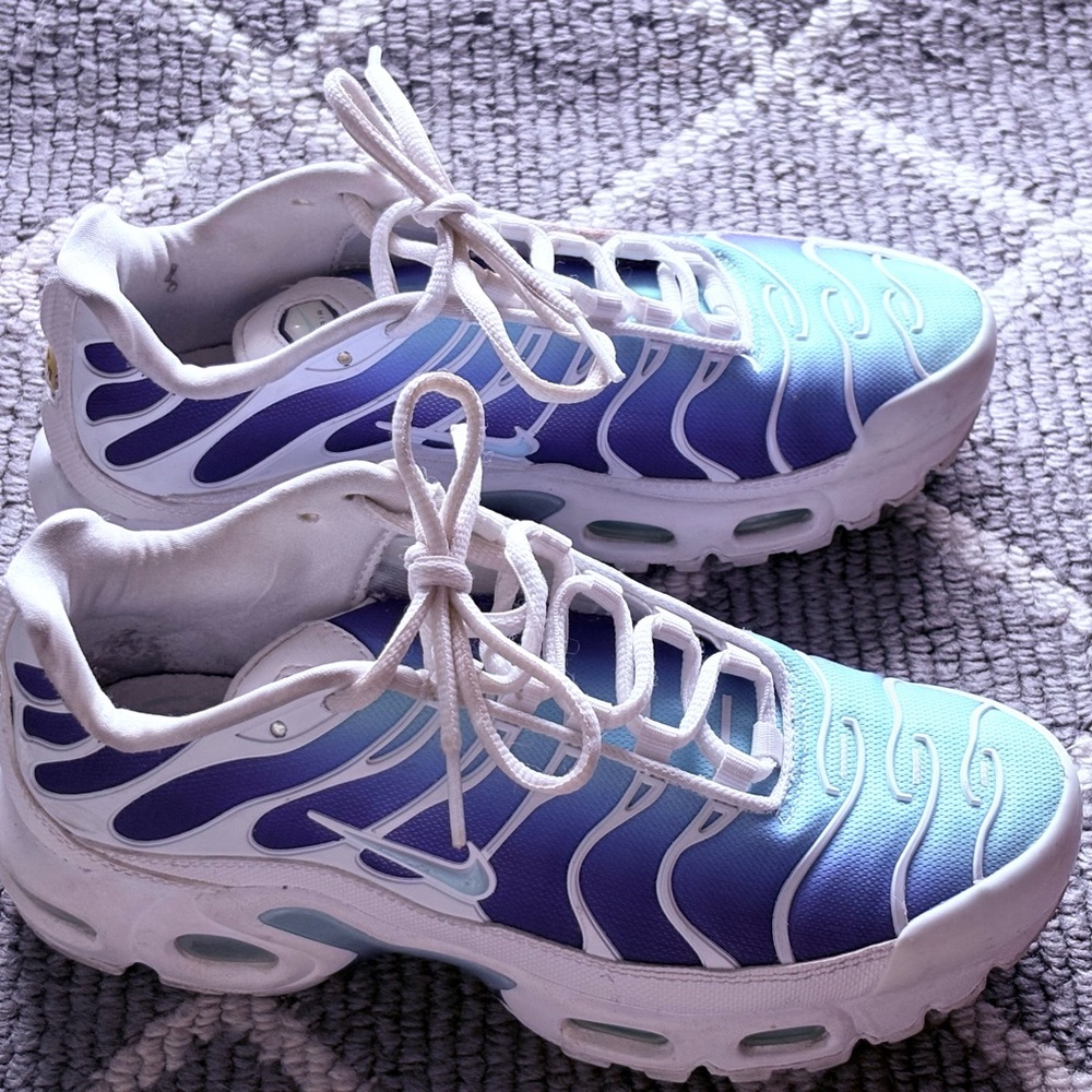 Wmns Air Max Plus TN SE 'Bleached Aqua' Size 6